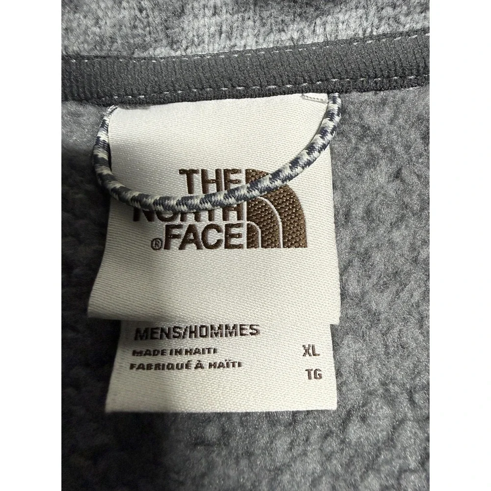 NWT The North Face Vest Mens XL Gray Fleece Full Zip Sanford Health Logo Outdoor